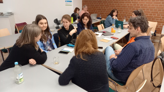 First meeting for new primary project