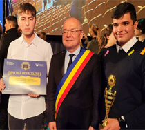 Awarded students at the award ceremony