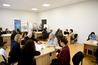 Georgian teachers at a workshop
