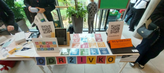 A table with the colourful logos of the Sustainable Development Goals