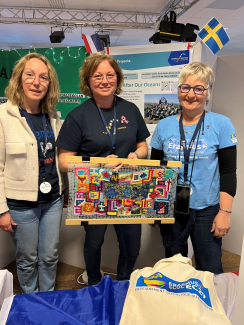 From France came Valérie Cueic and Geneviève Cueff, here with Swedish NSC representative Emma Lindahl. 