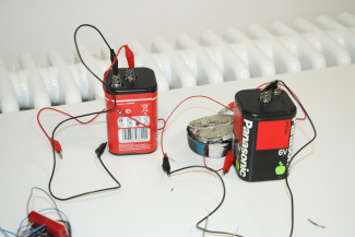 An experiment set-up with two batteries