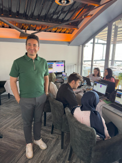 Workshop leader Selçuk Yusuf Arslan